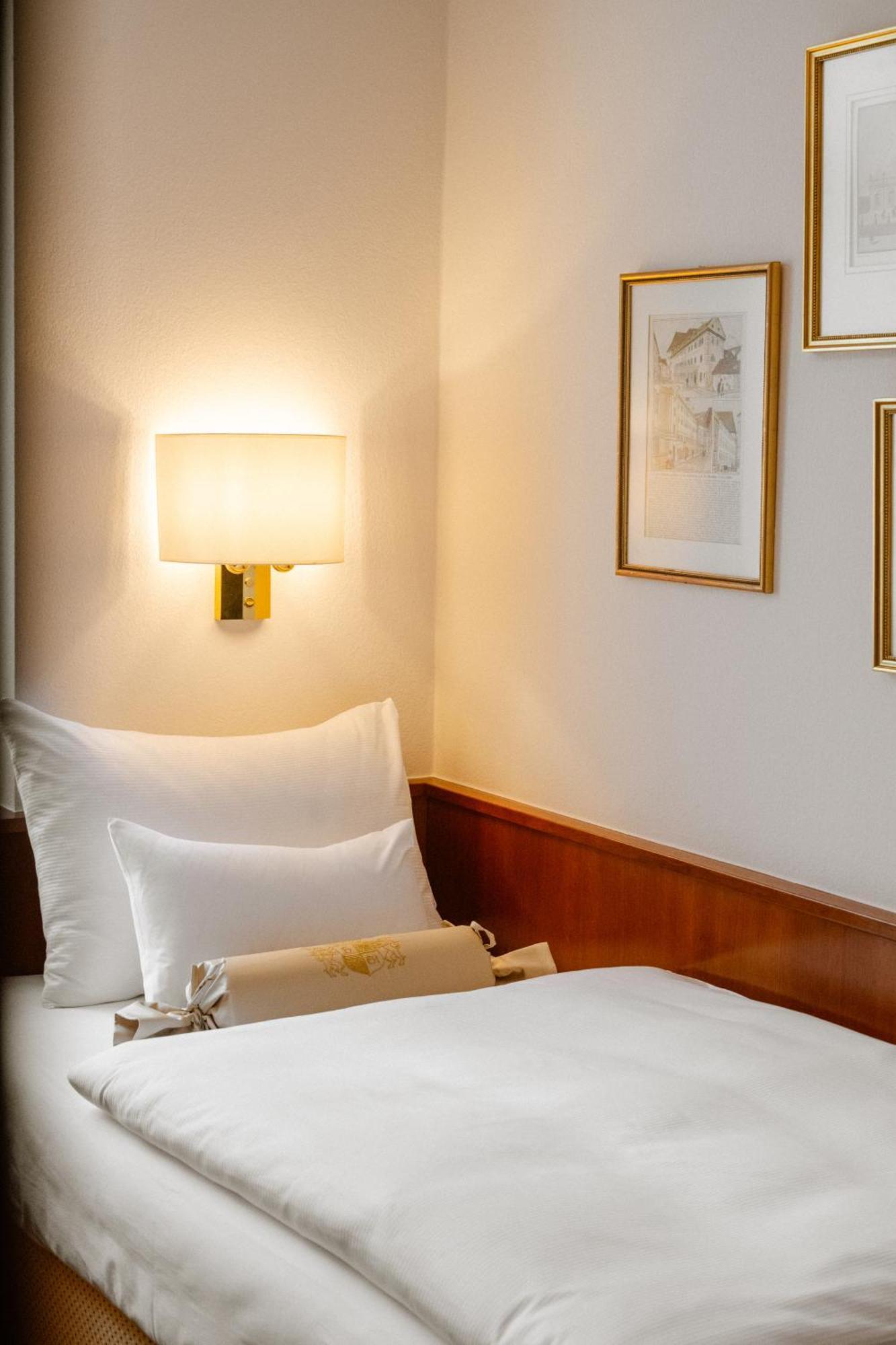 Hotel Stefanie 4*